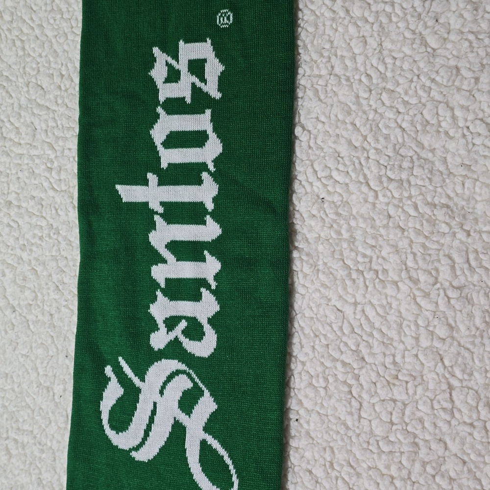 Club Santos Laguna Green and White Scarf - Picture 2 of 4